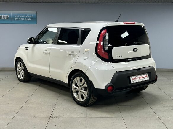 2015 Kia Soul II, белый - вид 4