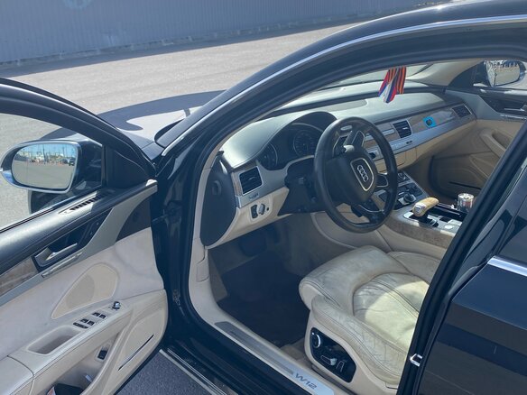 2011 Audi A8 Long III (D4), чёрный, 1400000 рублей - вид 8