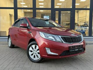 2012 Kia Rio 5-speed III, красный, 675000 рублей, вид 3