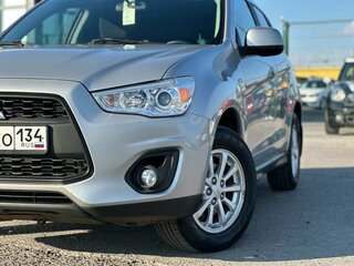 2014 Mitsubishi ASX I Рестайлинг, серебристый, 1080000 рублей, вид 3