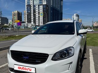 2014 Volvo XC60 I Рестайлинг, белый, 2500000 рублей, вид 3