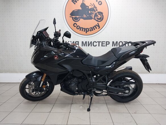 2025 Honda NT1100, серый, 1949000 рублей - вид 1