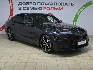 2024 BMW 5 серии 520d xDrive VIII (G60/G61/G68), чёрный, 7290000 рублей, вид 3