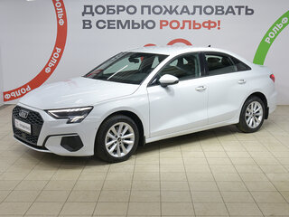 Audi A3 35 TFSI Long IV (8Y)