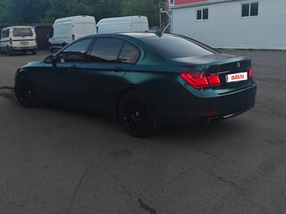 2011 BMW 7 серии 740d xDrive V (F01/F02/F04), зелёный, 1800000 рублей, вид 4