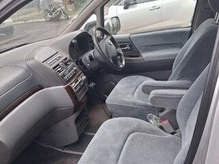 1998 Nissan Presage I, серебристый, 460000 рублей, вид 5
