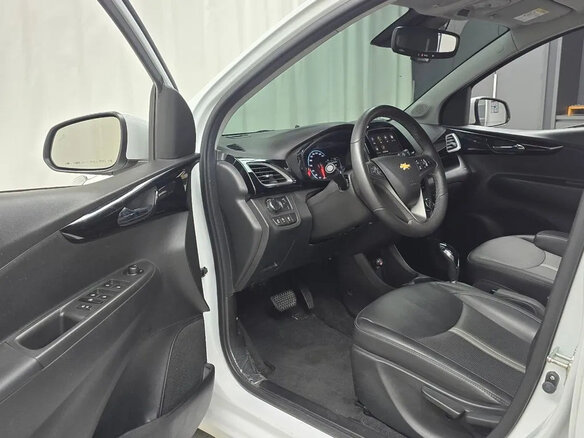 2022 Chevrolet Spark IV Рестайлинг, белый, 915000 рублей - вид 4