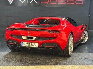 2024 Ferrari 296 GTB, красный, 31334176 рублей, вид 2