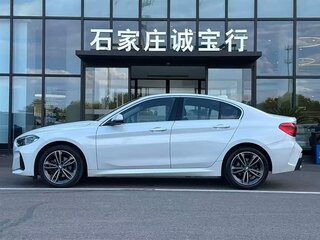 2022 BMW 1 серии 120i III (F52) Рестайлинг, белый, 1350400 рублей, вид 3