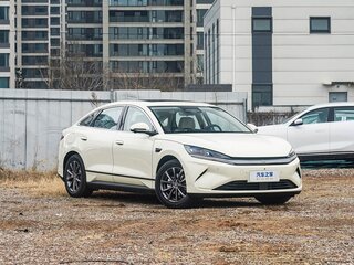 2026 BYD Qin L, бежевый, 1970000 рублей, вид 3