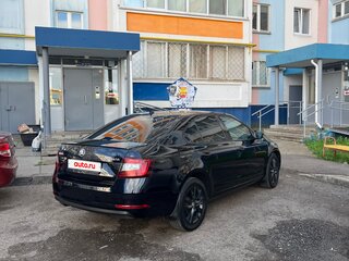 2017 Skoda Octavia III (A7) Рестайлинг, чёрный, 1650000 рублей, вид 4