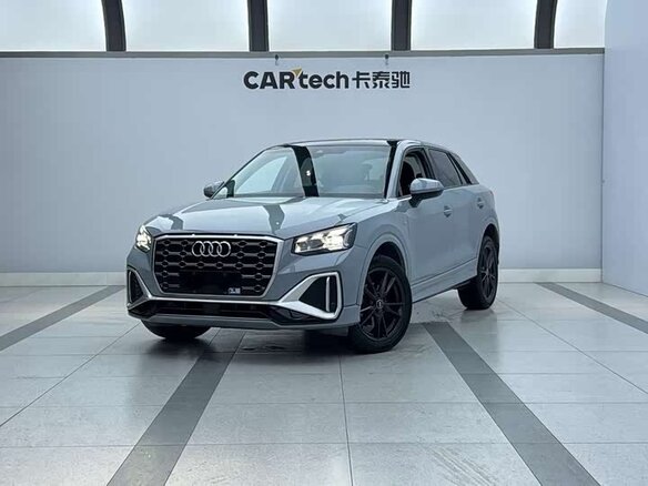 2022 Audi Q2 35 TFSI I Рестайлинг, серебристый