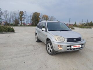 2001 Toyota RAV4 II (XA20), серебристый, 770000 рублей, вид 2