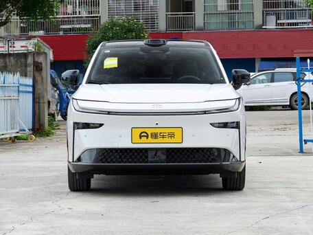 2026 Toyota bZ3X 58.3 kWh, белый, 3259000 рублей, вид 1
