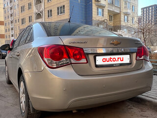2011 Chevrolet Cruze I, бежевый, 650000 рублей, вид 4