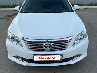 2011 Toyota Camry VII (XV50), белый, 1000000 рублей, вид 1