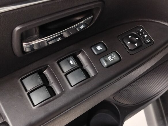 2012 Mitsubishi ASX I, белый, 1055000 рублей - вид 21