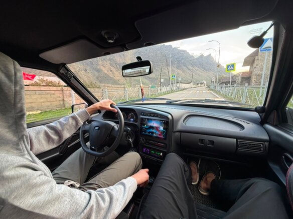 2003 Lada (ВАЗ) 21093i, серебристый, 420000 рублей - вид 8