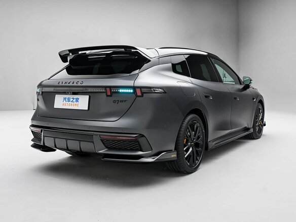 2026 Lynk & Co 07 GT I Рестайлинг, серый, 4790000 рублей - вид 7