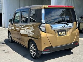 2018 Toyota Tank I, золотистый, 860000 рублей, вид 3
