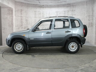 2011 Chevrolet Niva I Рестайлинг, серый, 315000 рублей, вид 5