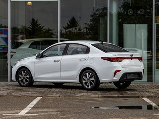 2017 Kia Rio IV, белый, 1295000 рублей, вид 4