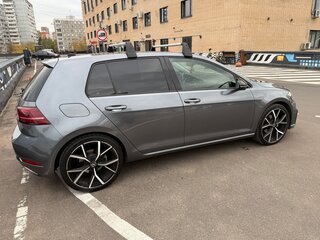 2020 Volkswagen Golf VII Рестайлинг, серый, 1900000 рублей, вид 5