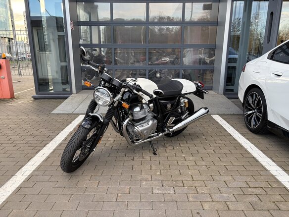 2024 Royal Enfield Continental GT, белый, 599000 рублей - вид 6