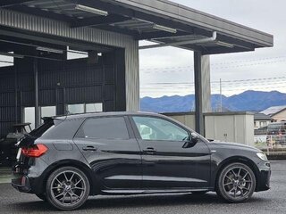 2022 Audi A1 35 TFSI II (GB), чёрный, 1450084 рублей, вид 2