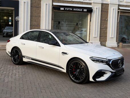 2026 Mercedes-Benz E-Класс AMG 53 AMG VI (W214), белый, 13990000 рублей, вид 4
