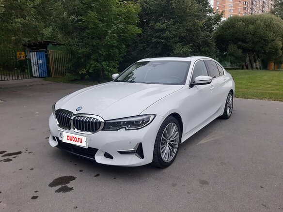 2022 BMW 3 серии 320i VII (G2x), белый, 3900000 рублей