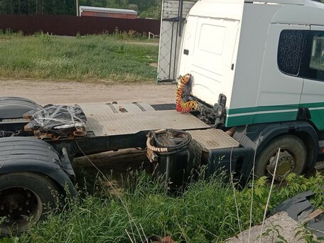 1998 Scania 4-Series, белый, 950000 рублей, вид 4