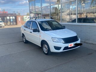 2015 Lada (ВАЗ) Granta I, белый, 230000 рублей, вид 2