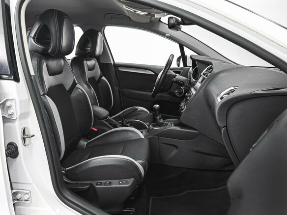 2012 Citroen C4 II, белый, 970000 рублей - вид 7