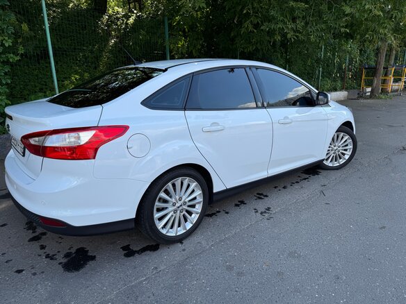 2014 Ford Focus III, белый - вид 8