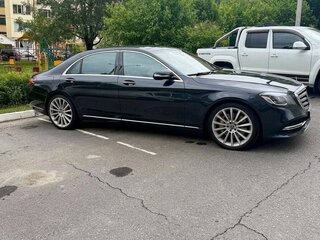 2017 Mercedes-Benz S-Класс 400 d VI (W222, C217) Рестайлинг, синий, 4150000 рублей, вид 4
