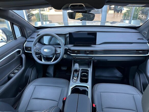 2026 Geely Okavango I Рестайлинг, серый, 4085990 рублей - вид 8