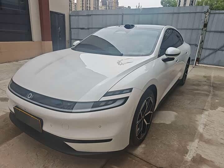 Открыть фотографии: Changan Qiyuan A06