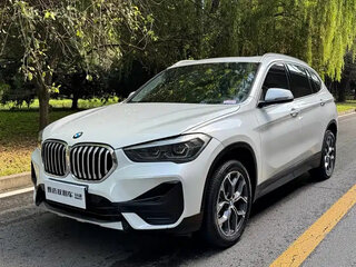 2022 BMW X1 Long 20Li sDrive II (F48) Рестайлинг, белый, 1720000 рублей, вид 1