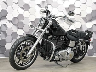 2015 Harley-Davidson Dyna Low Rider, чёрный, 1077000 рублей, вид 2