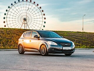 2009 Kia Ceed I, серый, 650000 рублей, вид 5