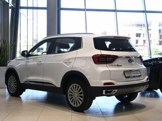 2024 Chery Tiggo 4 Pro I Рестайлинг, белый, 1659000 рублей, вид 4