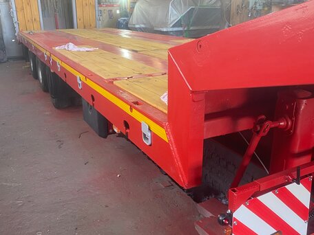 2011 Fliegl Низкорамные платформы, красный, 6700000 рублей, вид 3