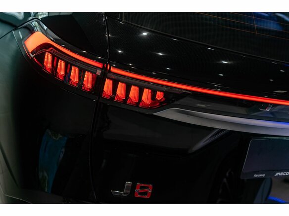 2026 Jaecoo J8, чёрный - вид 12