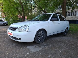 2010 Lada (ВАЗ) Priora I, белый, 225000 рублей, вид 1