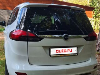 2013 Opel Zafira C, белый, 920000 рублей, вид 3