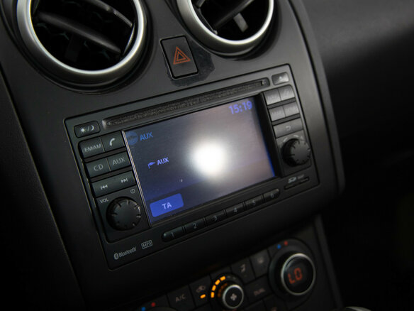 2011 Nissan Qashqai+2 I Рестайлинг, красный, 849000 рублей - вид 14