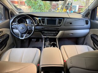 2019 Kia Carnival III, чёрный, 3300000 рублей, вид 5