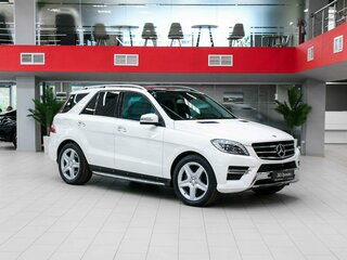 2013 Mercedes-Benz M-Класс 350 CDI III (W166), белый, 2800000 рублей, вид 3
