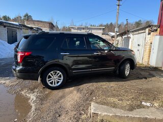 2015 Ford Explorer V, чёрный, 1350000 рублей, вид 3